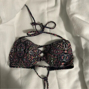 Hollister Womens Size 34A Bikini Top Paisley Beach Summer Multicolor Push Up
